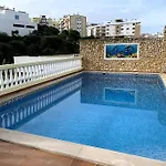 Villa Hermano With Views And Private Pool