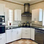 Willa Hermano With Views And Private Pool Lagos