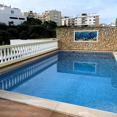 Вилла Hermano With Views And Private Pool